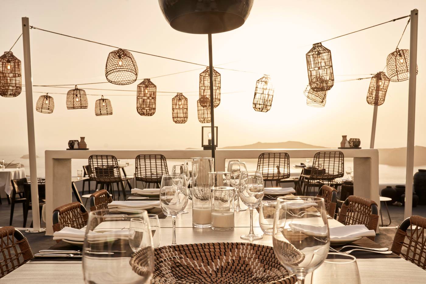 Astra-Suites-Restaurant-11