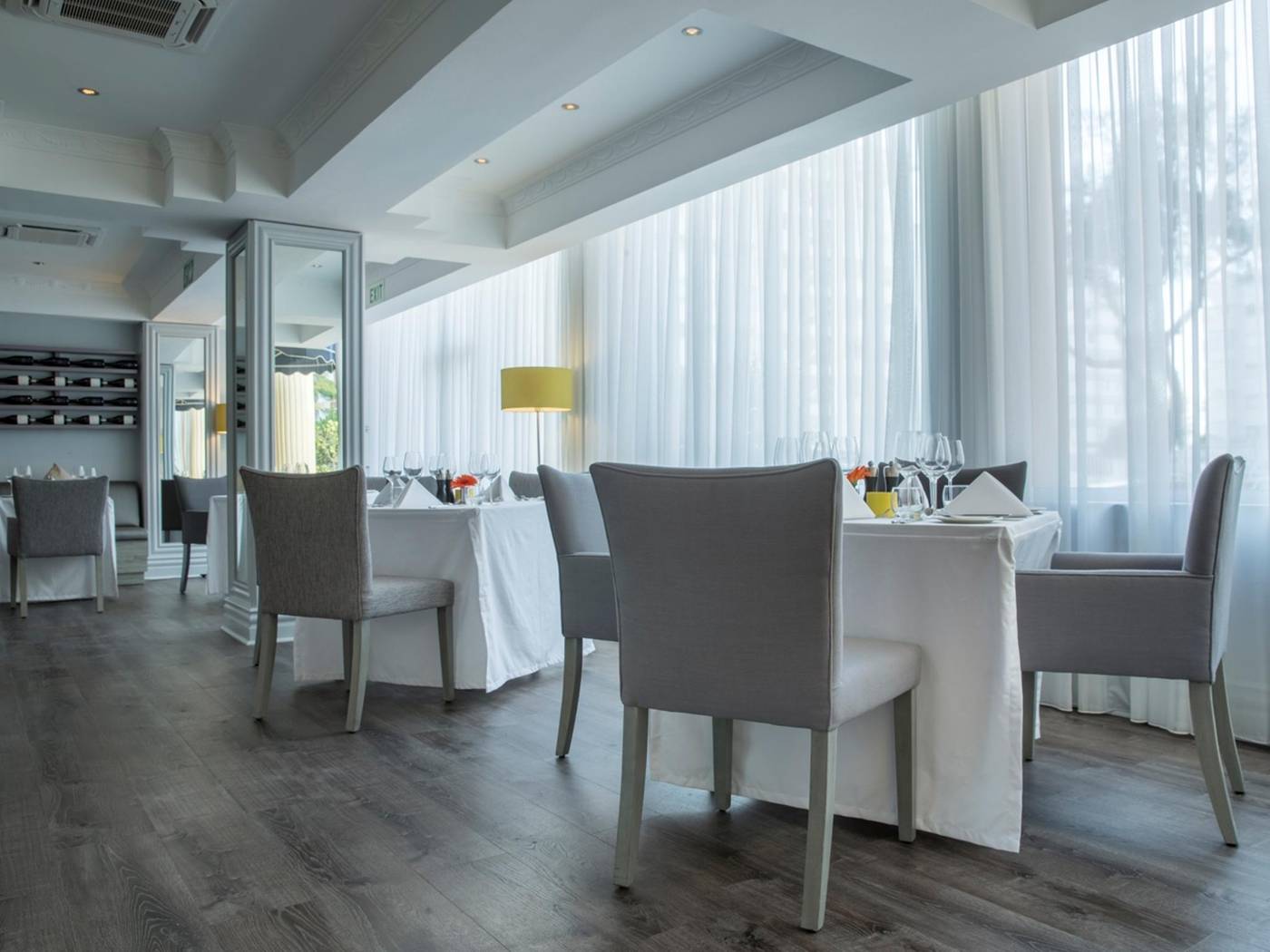 Radisson-Blu-Le-Vendome-Restaurant-37