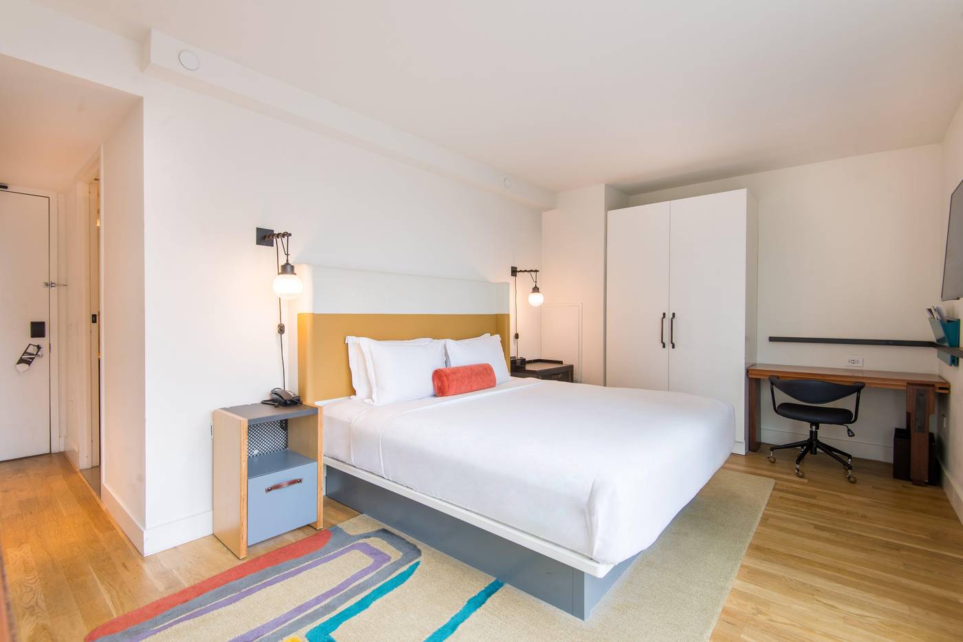 Hotel-Indigo-Lower-East-Side-New-York-Room-40