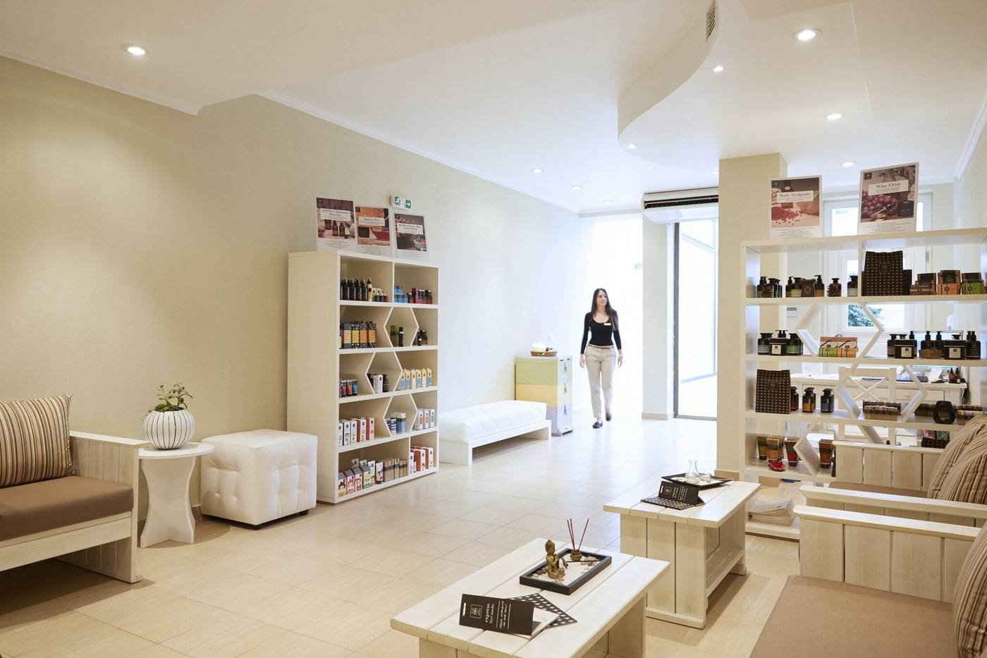 Marbella-Corfu-Hotel-Sports-and-Entertainment-59