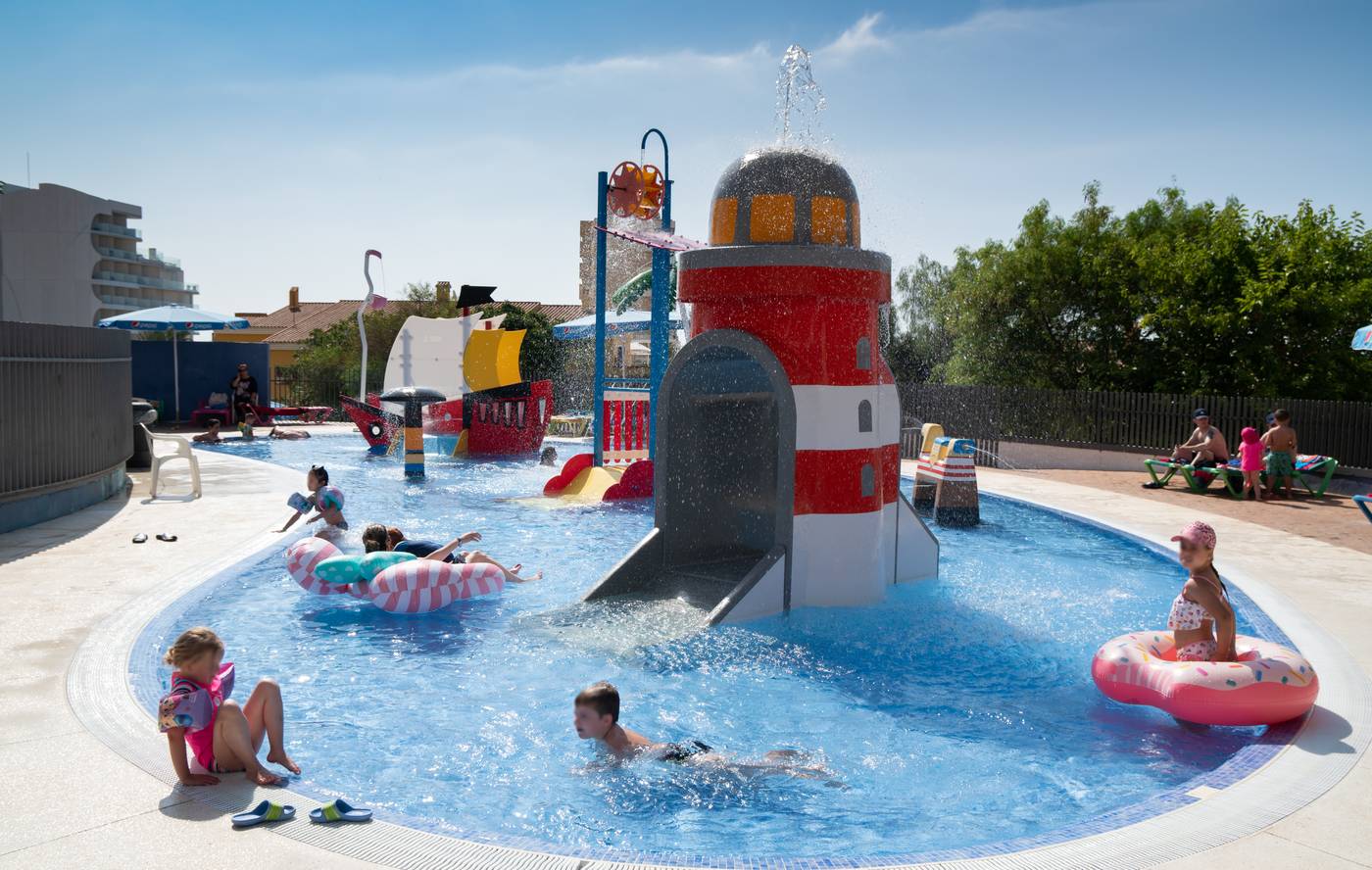 Medplaya-Hotel-Bali-Sports-and-Entertainment-53