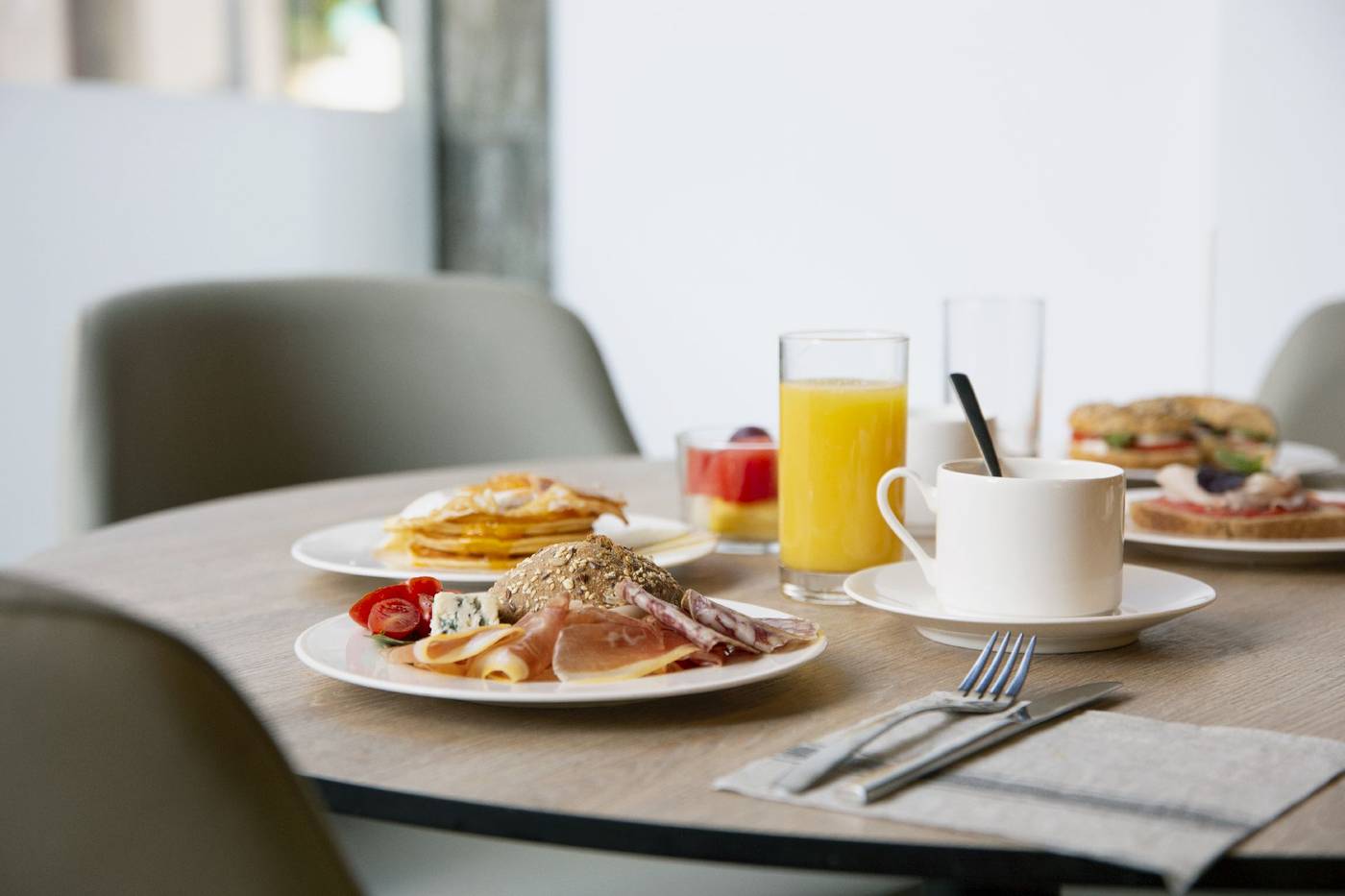 Hotel-Delfin-Restaurant-46