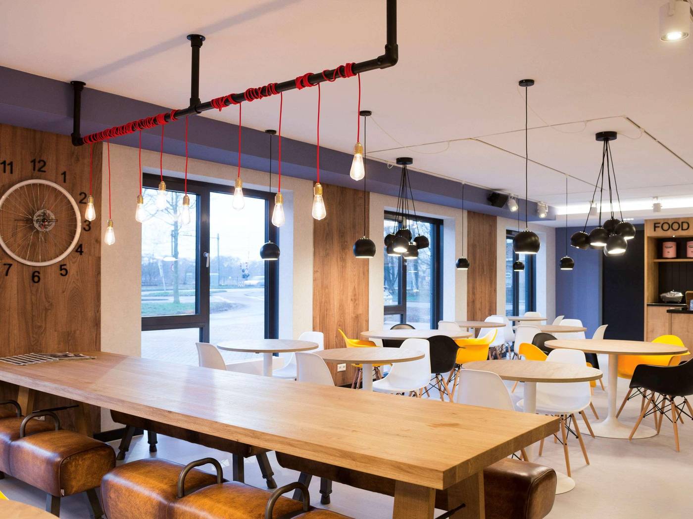 ibis-Styles-Haarlem-City-Restaurant-10