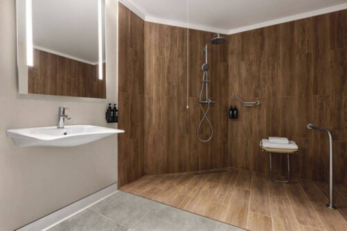 Ramada-Encore-By-Wyndham-Istanbul-Airport-Room-21