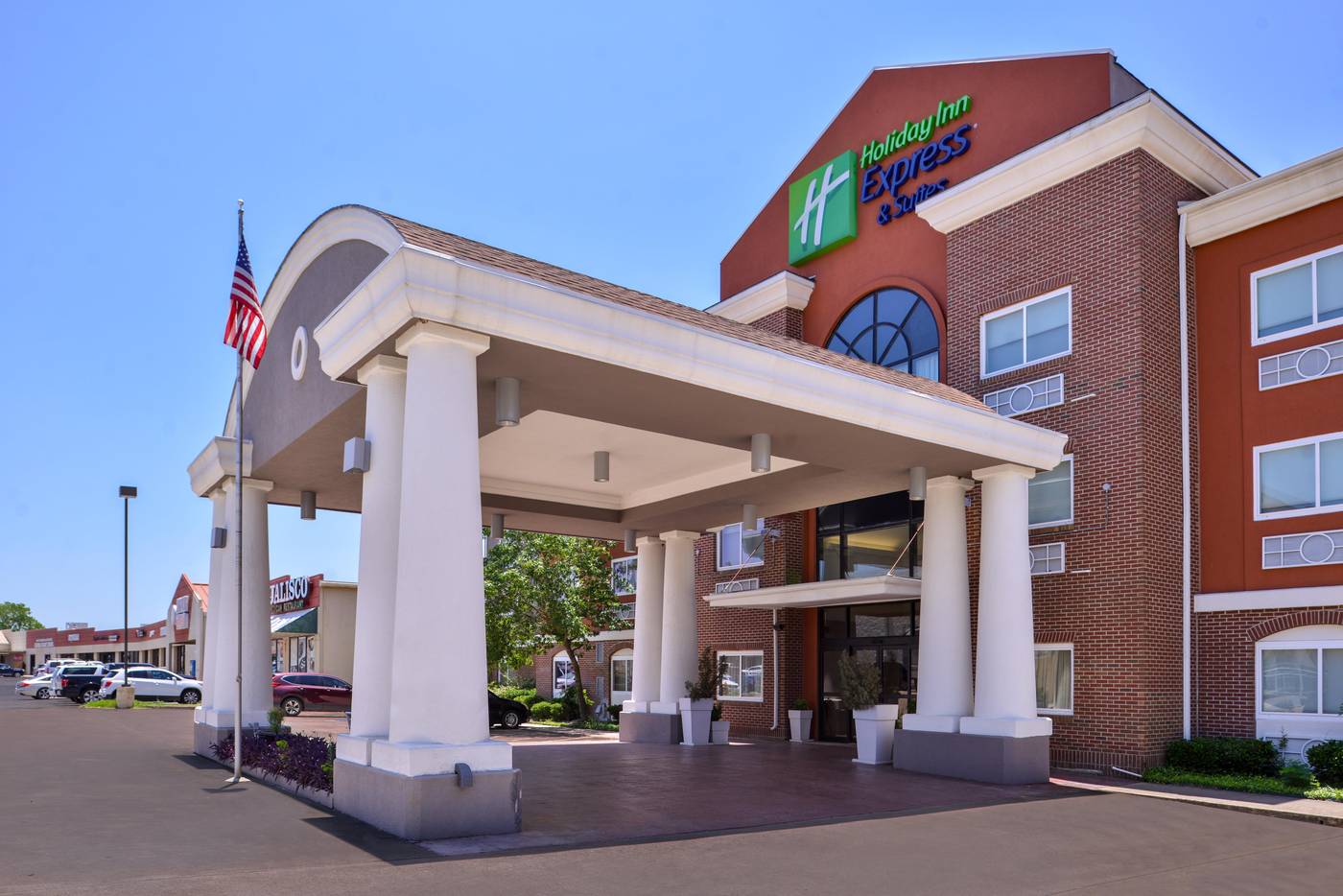 Holiday Inn Express & Suites Elgin-United States-Elgin-General view-3
