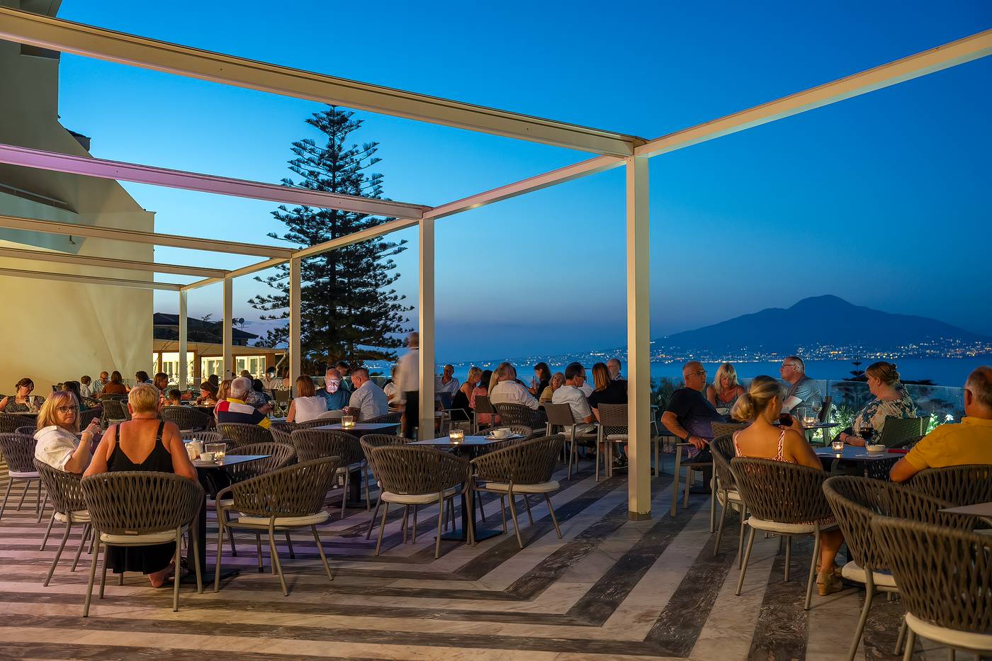 Grand Hotel Vesuvio-Italy-SORRENTO-General view-4