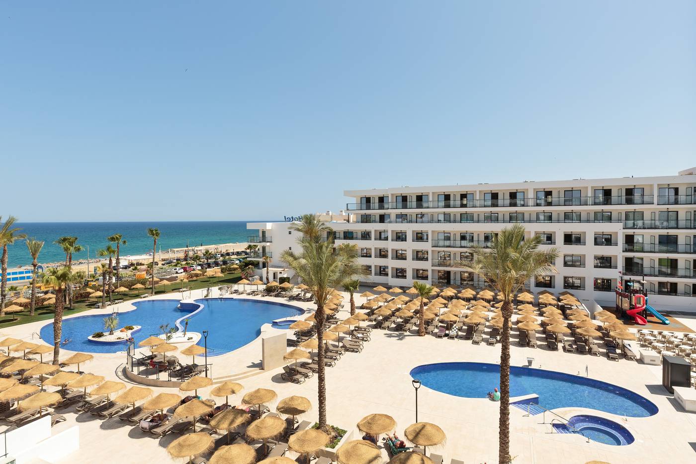 Best-Oasis-Tropical-Room-23