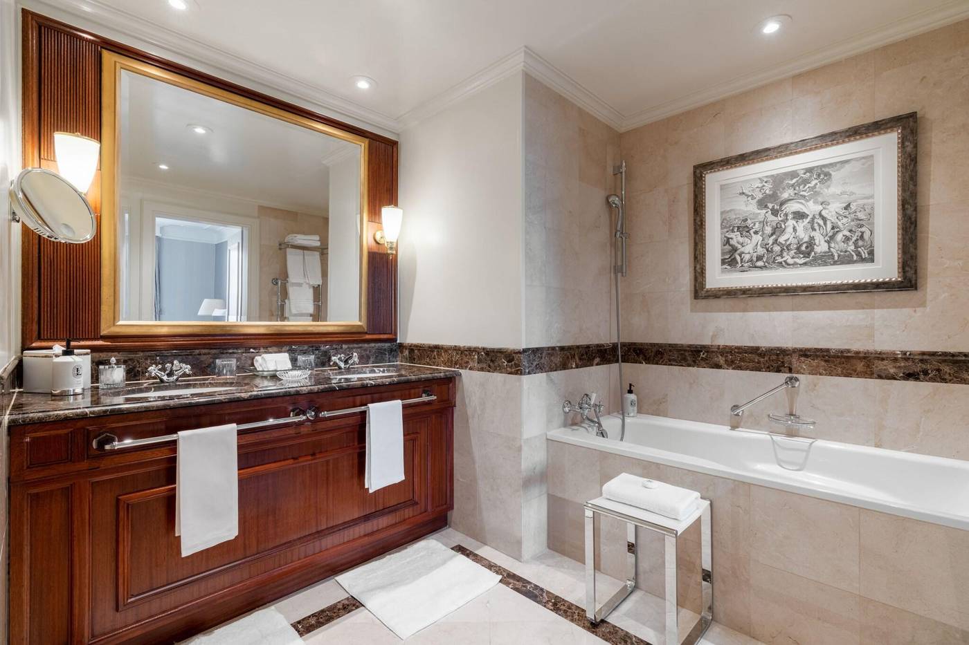 Four-Seasons-Hotel-Geneva-Room-66