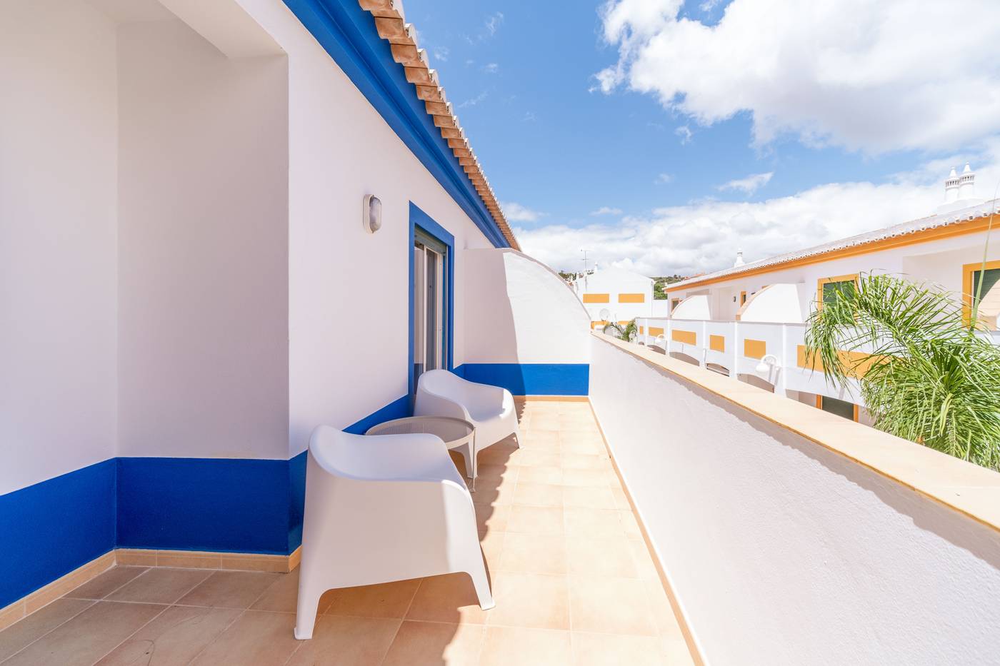 Oasis-Beach-Room-36