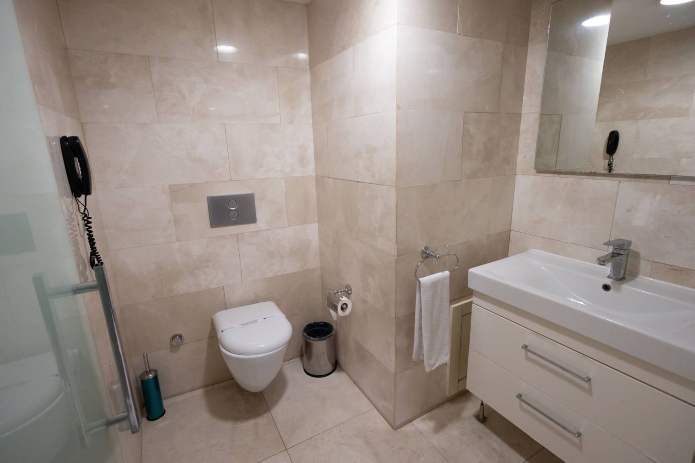 The-Greenpark-Hotel-Taksim-Room-9