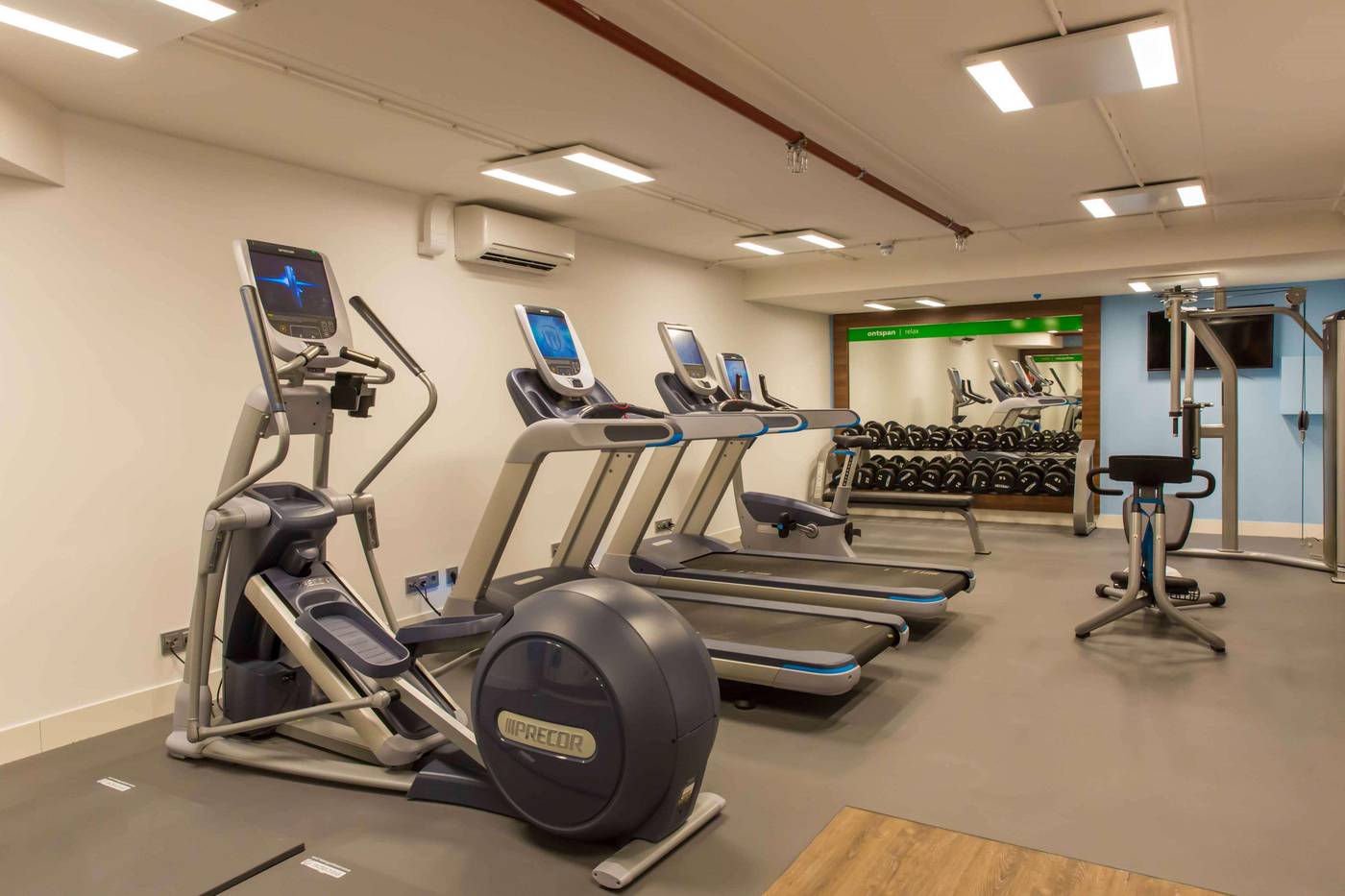 Hampton-By-Hilton-Amsterdam-City-Centre-East-General-view-50