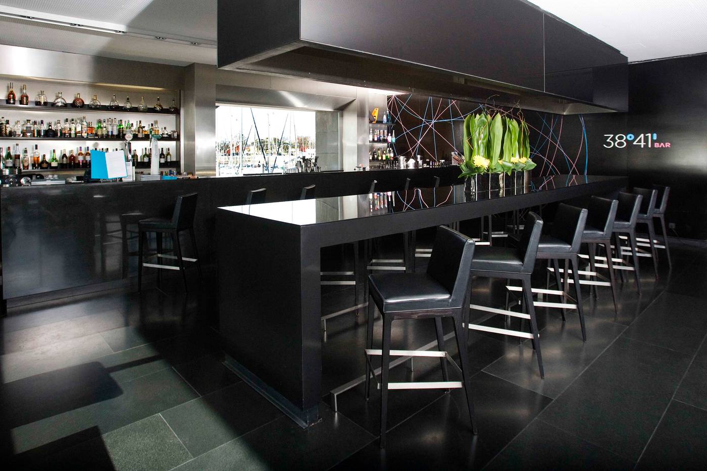 Altis-Belem-Hotel---Spa---Design-Hotels-Bar-16