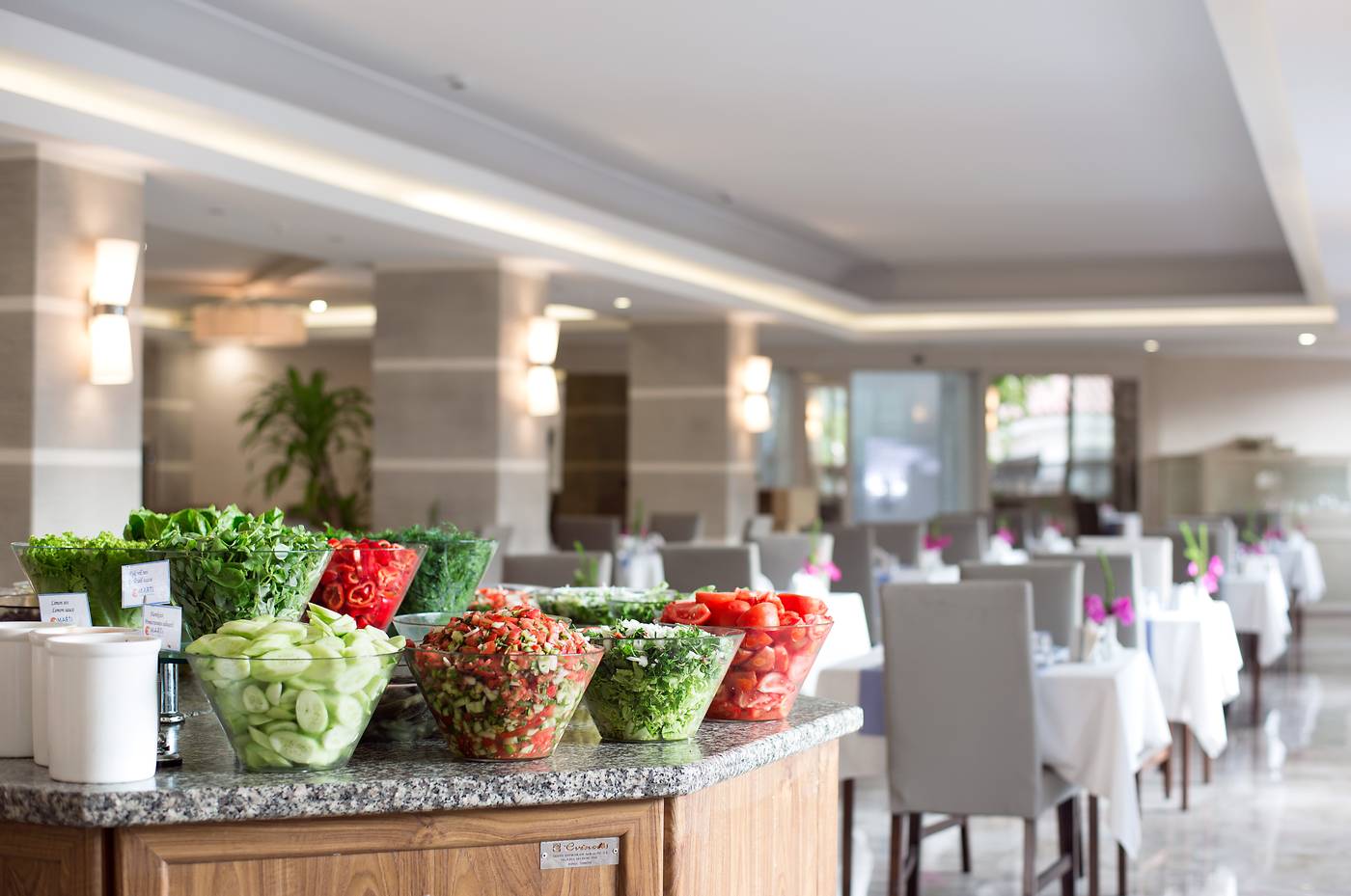 Marti-La-Perla---Adult-Only-Restaurant-36