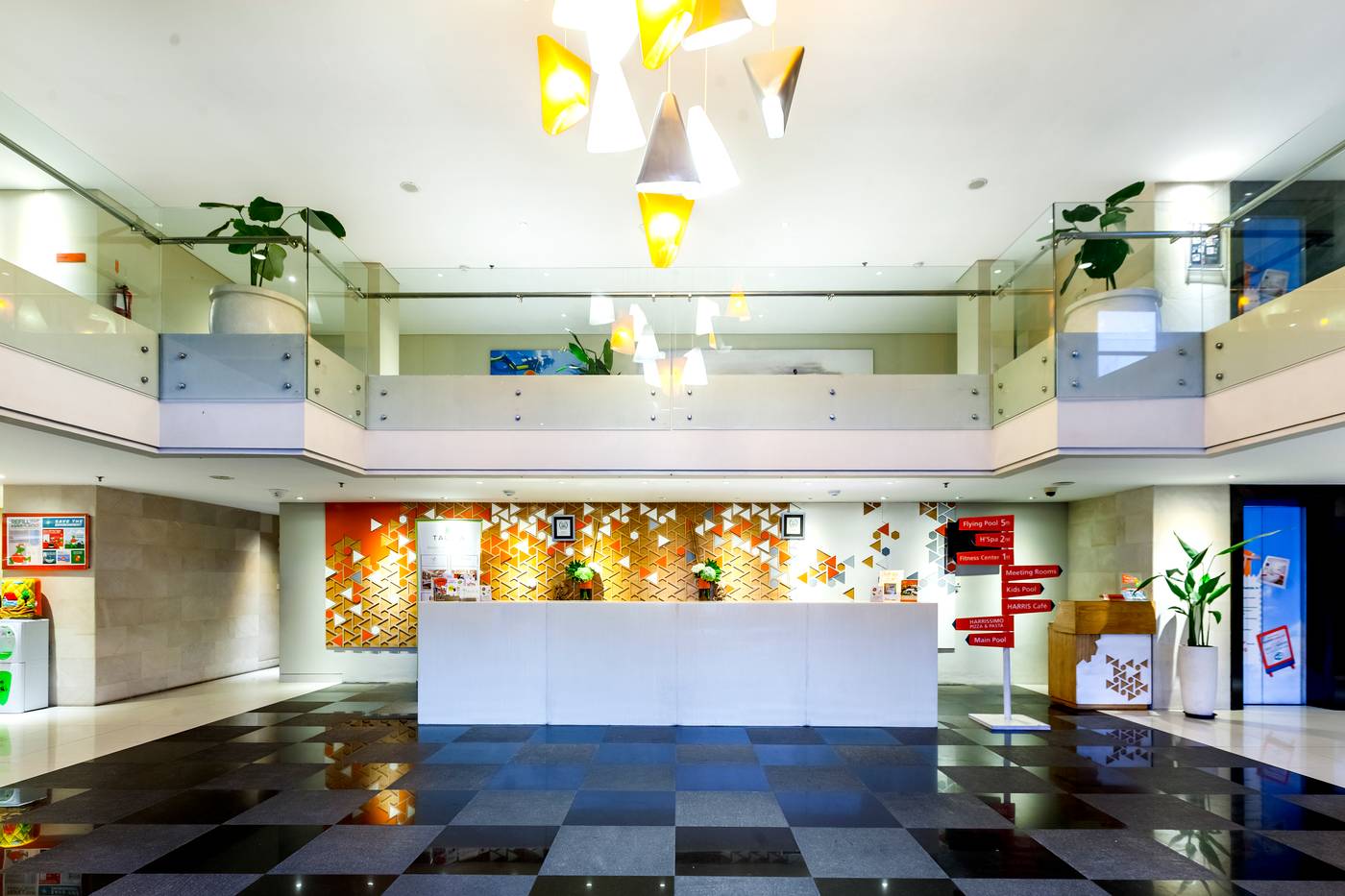 Harris Hotel Seminyak-Indonesia-BALI-Lobby-10