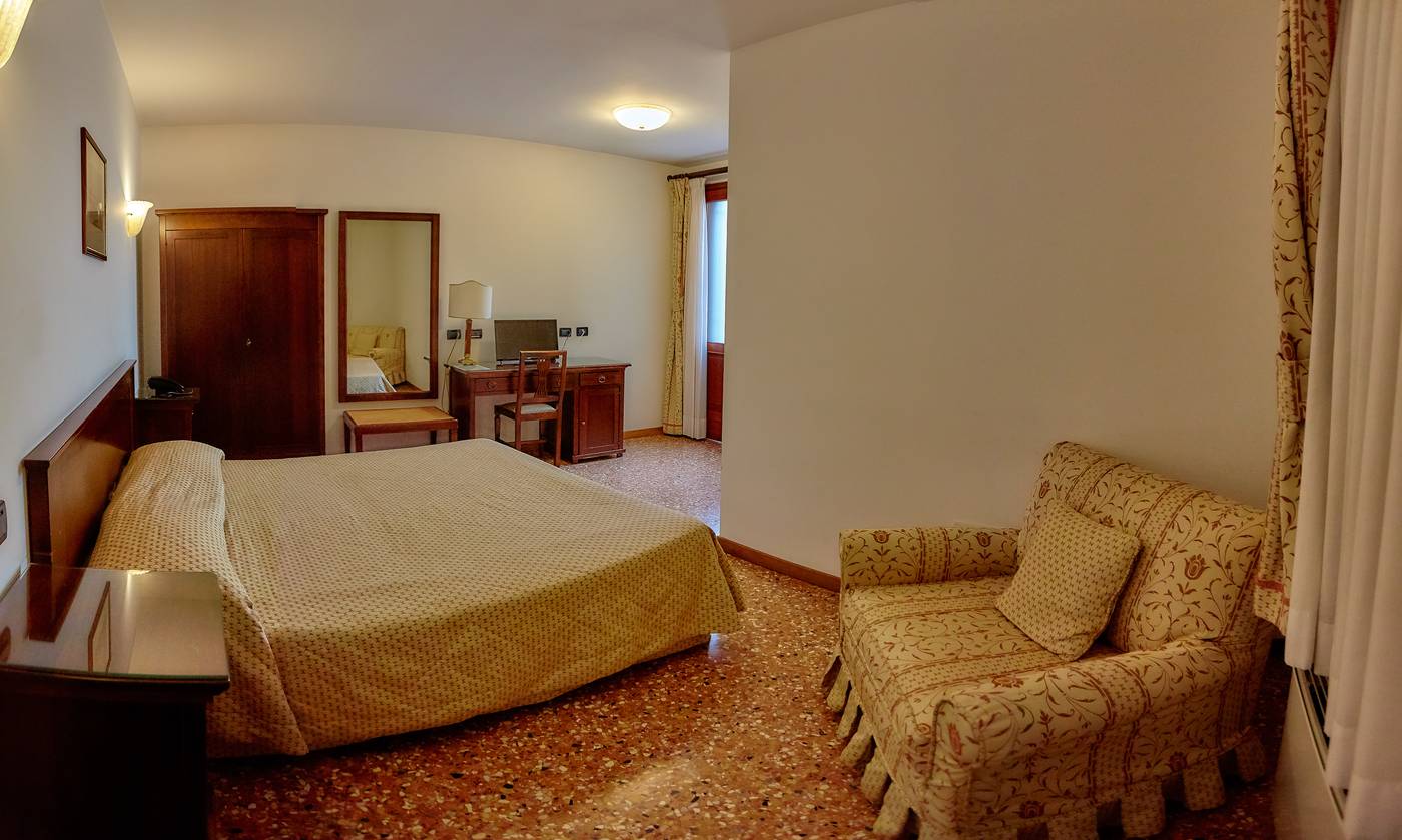 Riviera-dei-Dogi-Room-29
