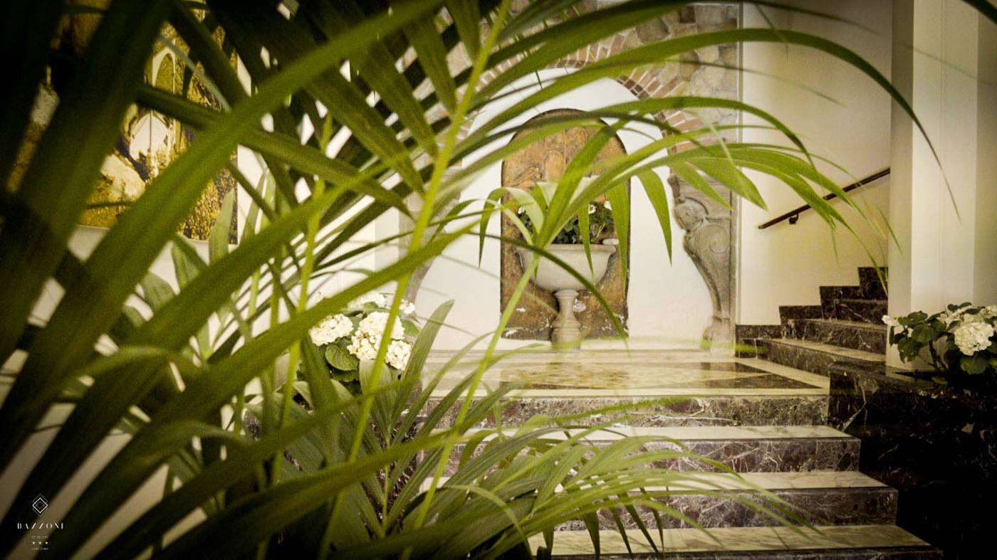 Hotel Bazzoni et Du Lac-Italy-Tremezzina-Lobby-6