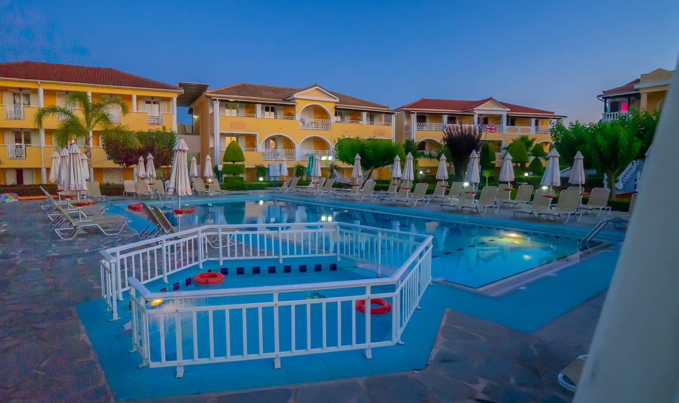 Macedonia-Pool-6