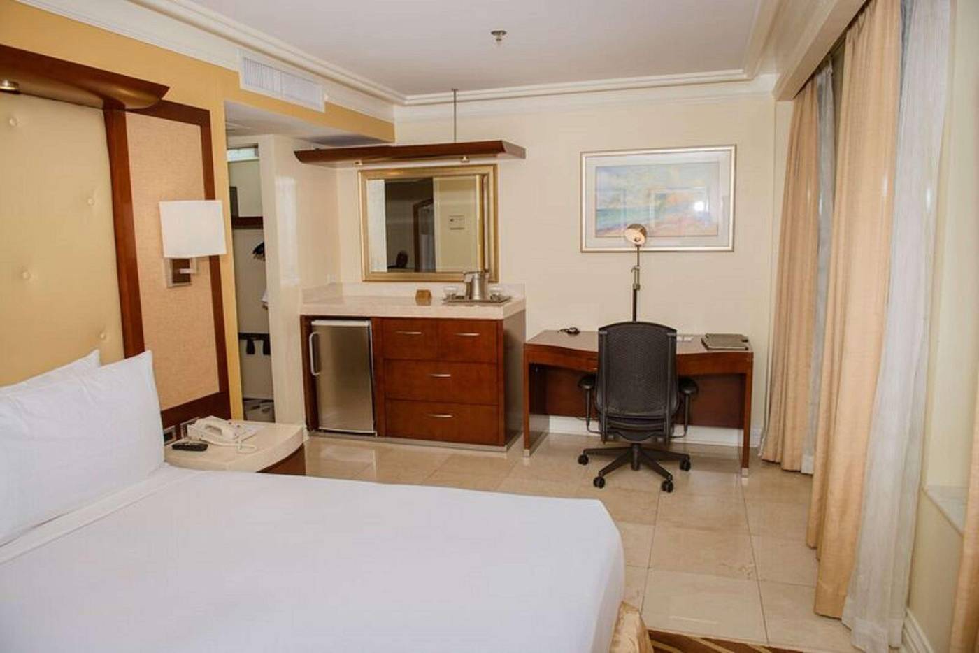 British-Colonial-Room-31