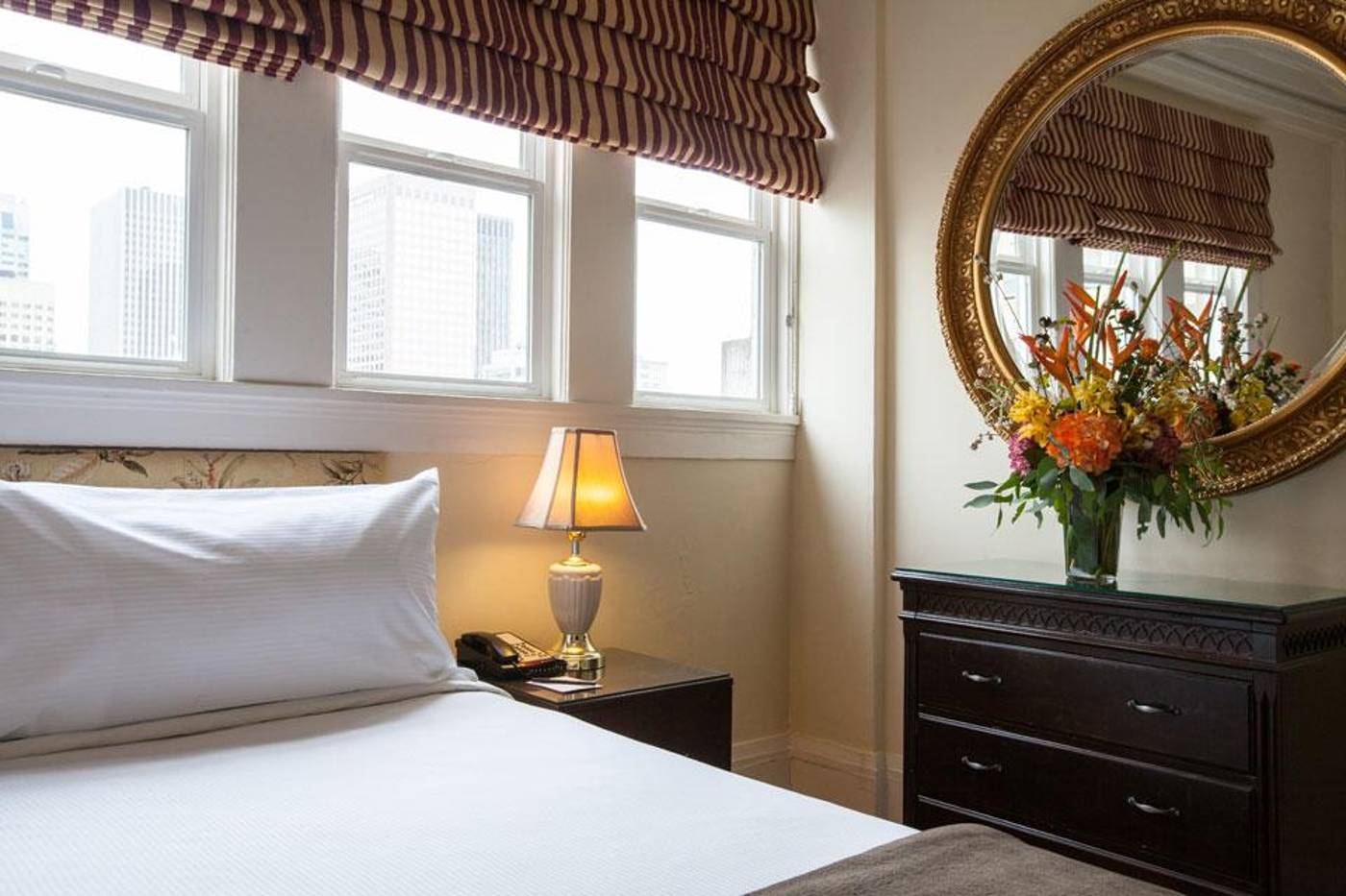 Executive Hotel Vintage Court