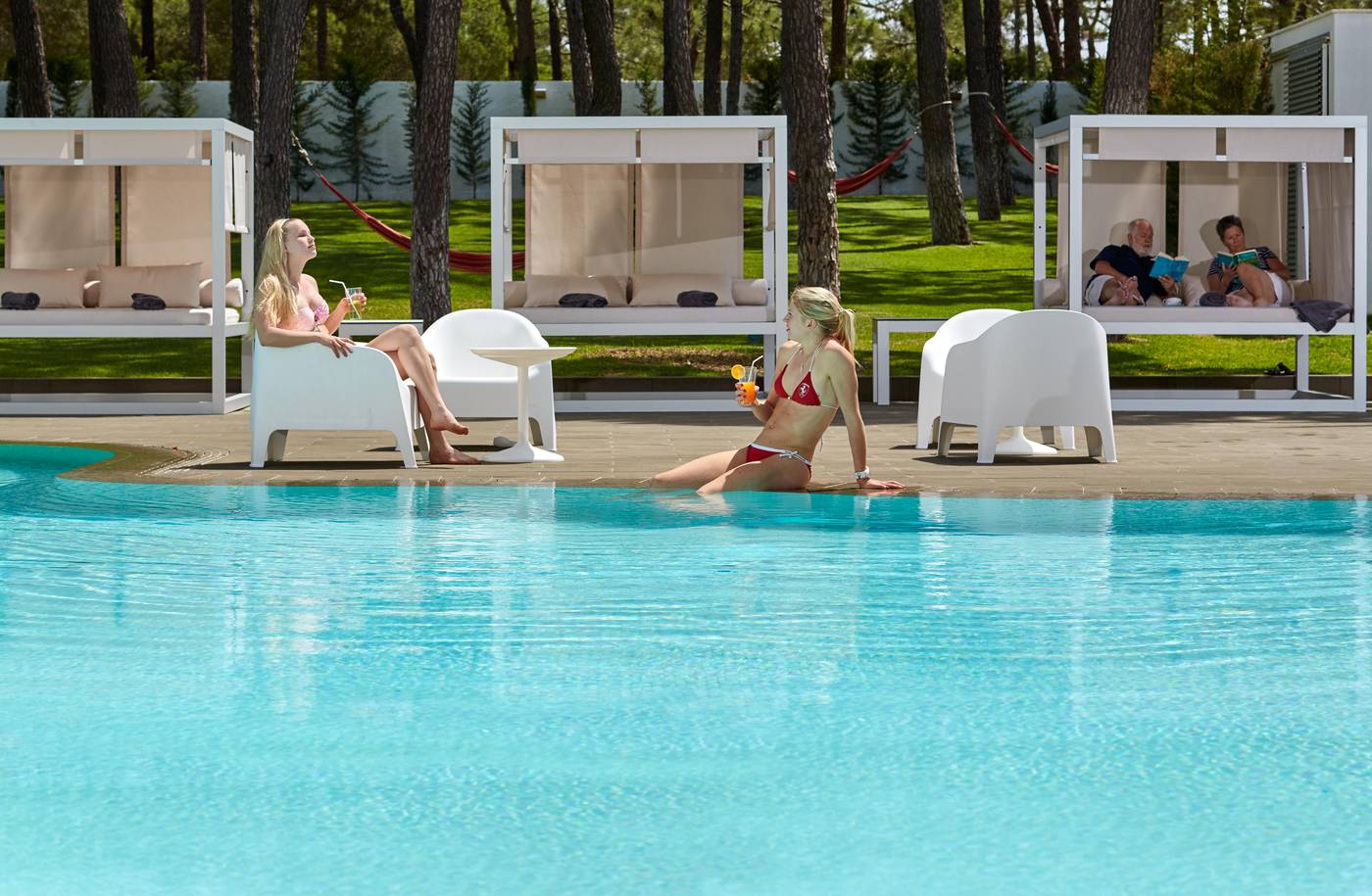 Alcazar-Hotel-Pool-5