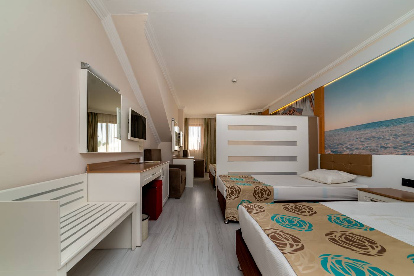 Hane Family Resort