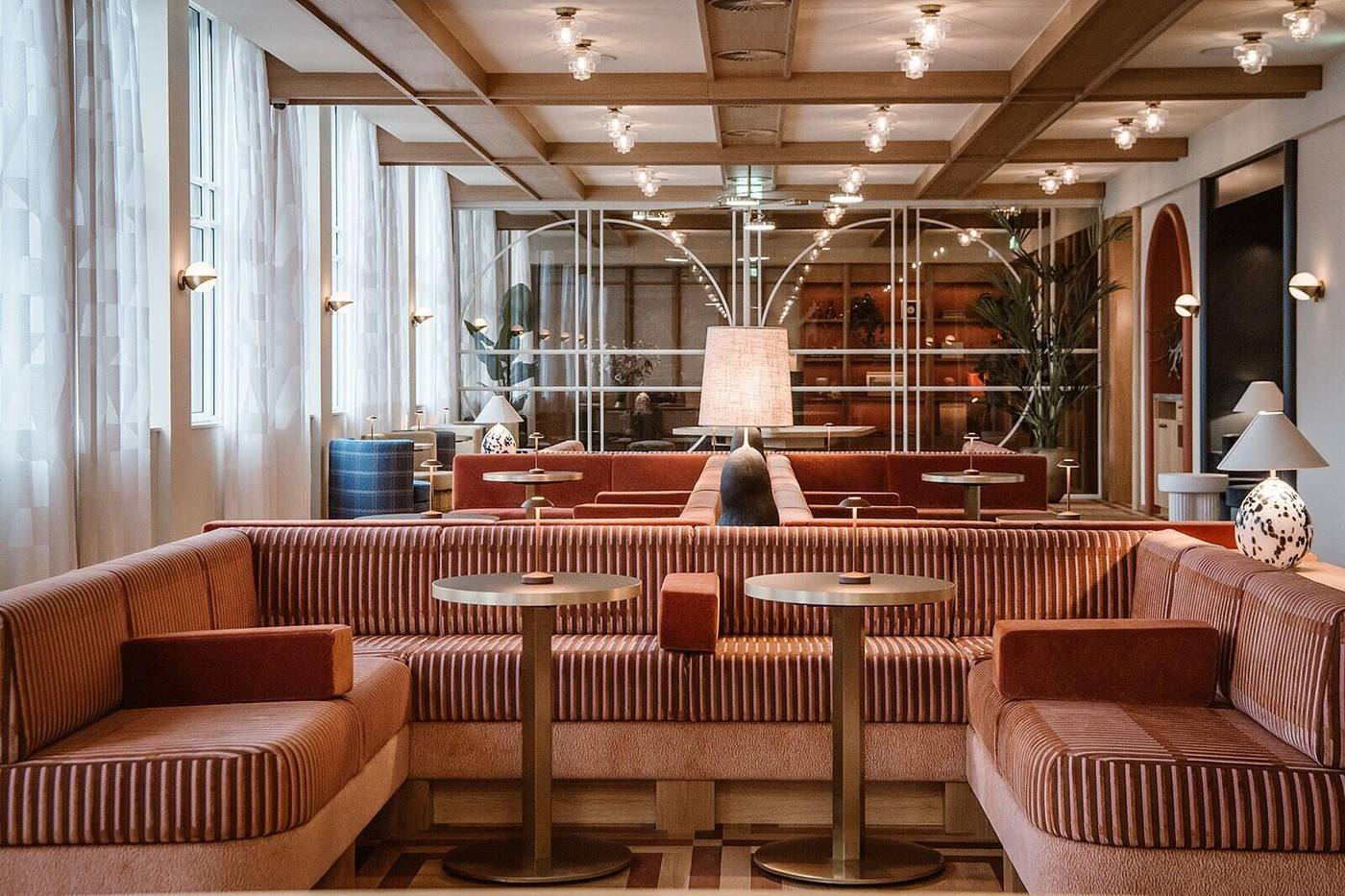 De Plesman-Netherlands-The Hague-Lobby-6