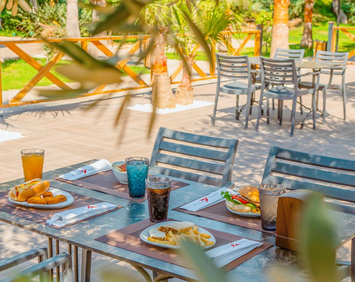 Casa Fora Beach Resort