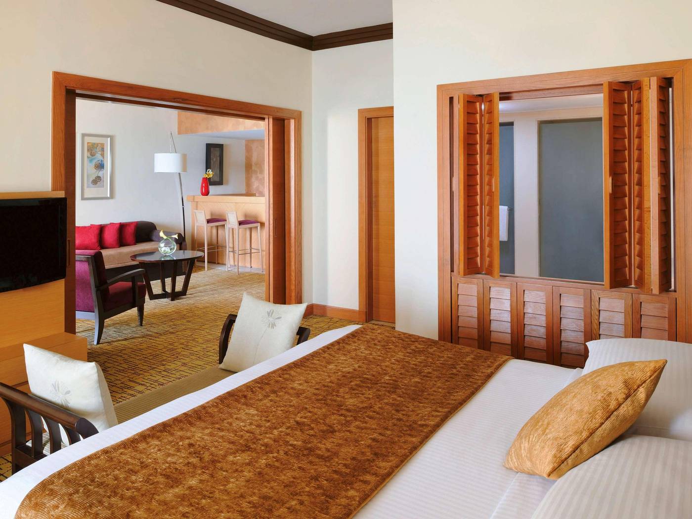 Movenpick-Jumeirah-Beach-Room-35