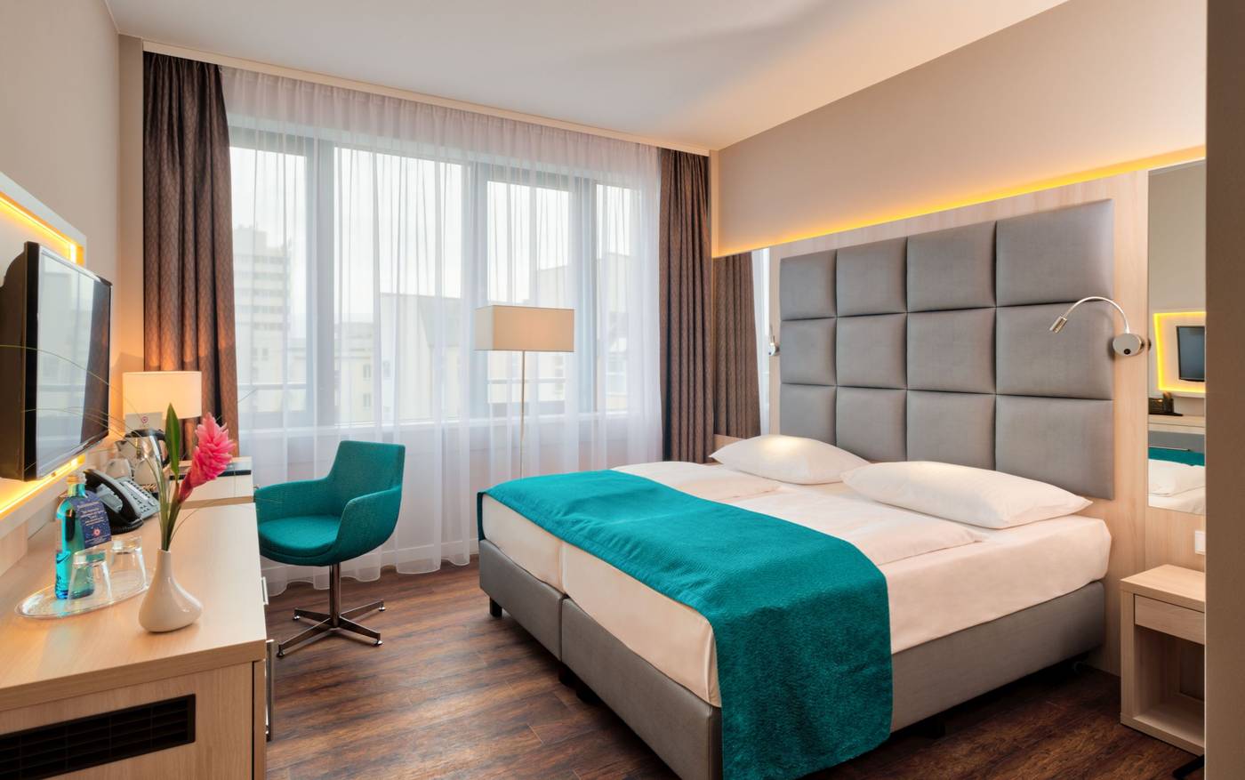 Hollywood-Media-Hotel-Room-15