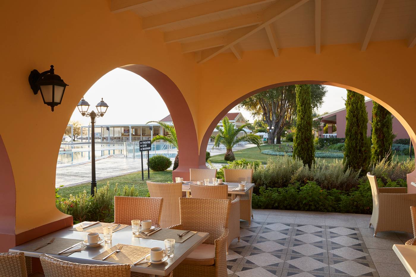 Mayor-Capo-Di-Corfu-Restaurant-14