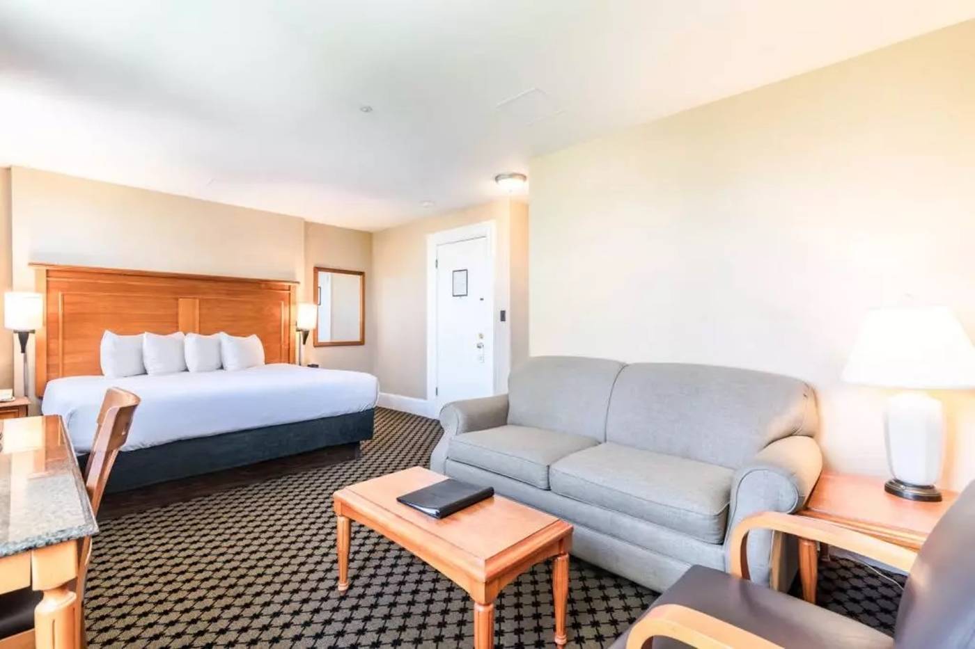The Sylvia-Canada-VANCOUVER-Room-10