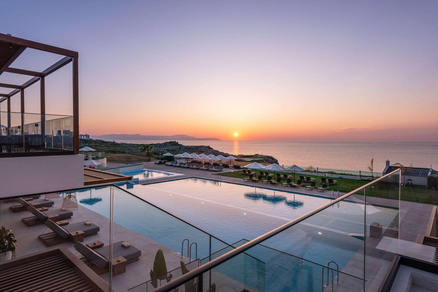 Isla-Brown-Chania--Curio-Collection-by-Hilton-Pool-9