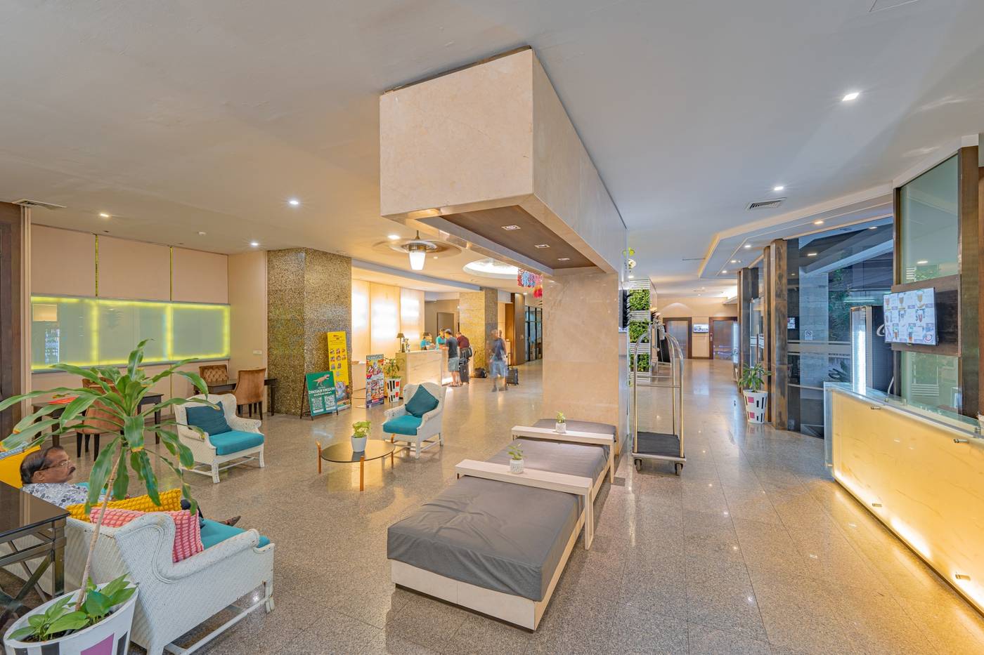Sunbeam Hotel Pattaya-Thailand-BANGLAMUNG-Lobby-4