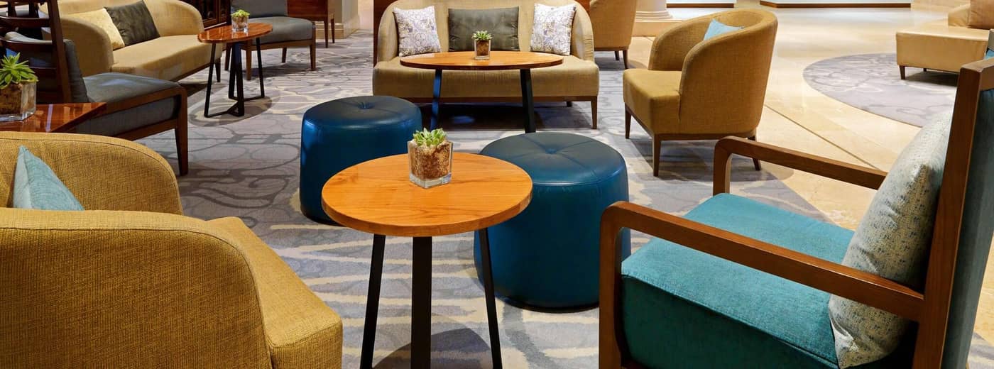 Marriott-Hotel-Lisbon-Lobby-17