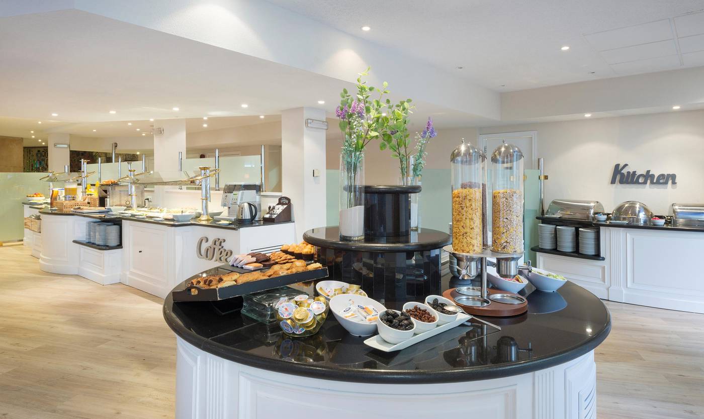 Hotel-Madrid-Gran-V----a-25--managed-by-Meli-----Restaurant-49