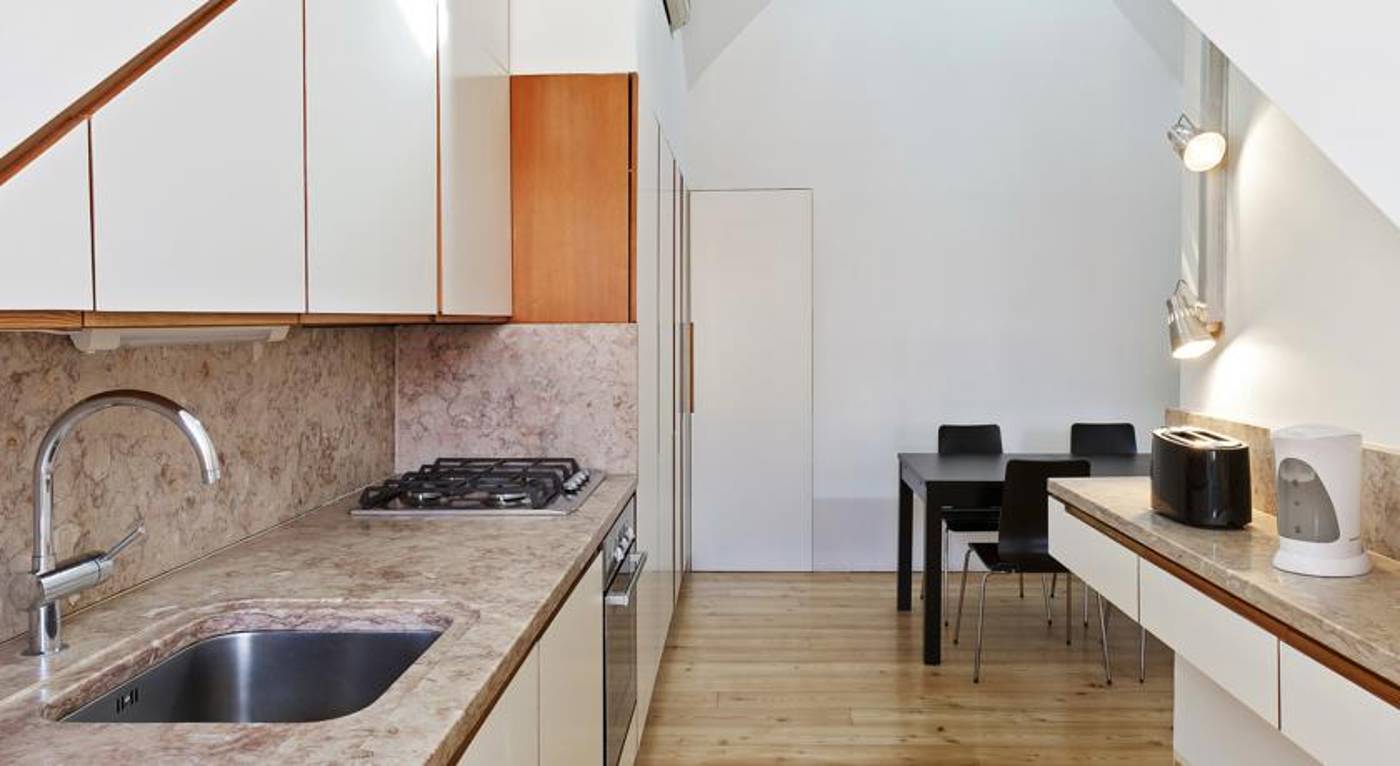 Hello Lisbon Cais do Sodre