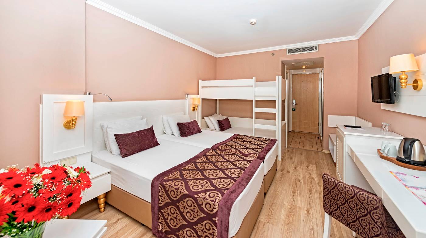 Serenis-Hotel-Room-15