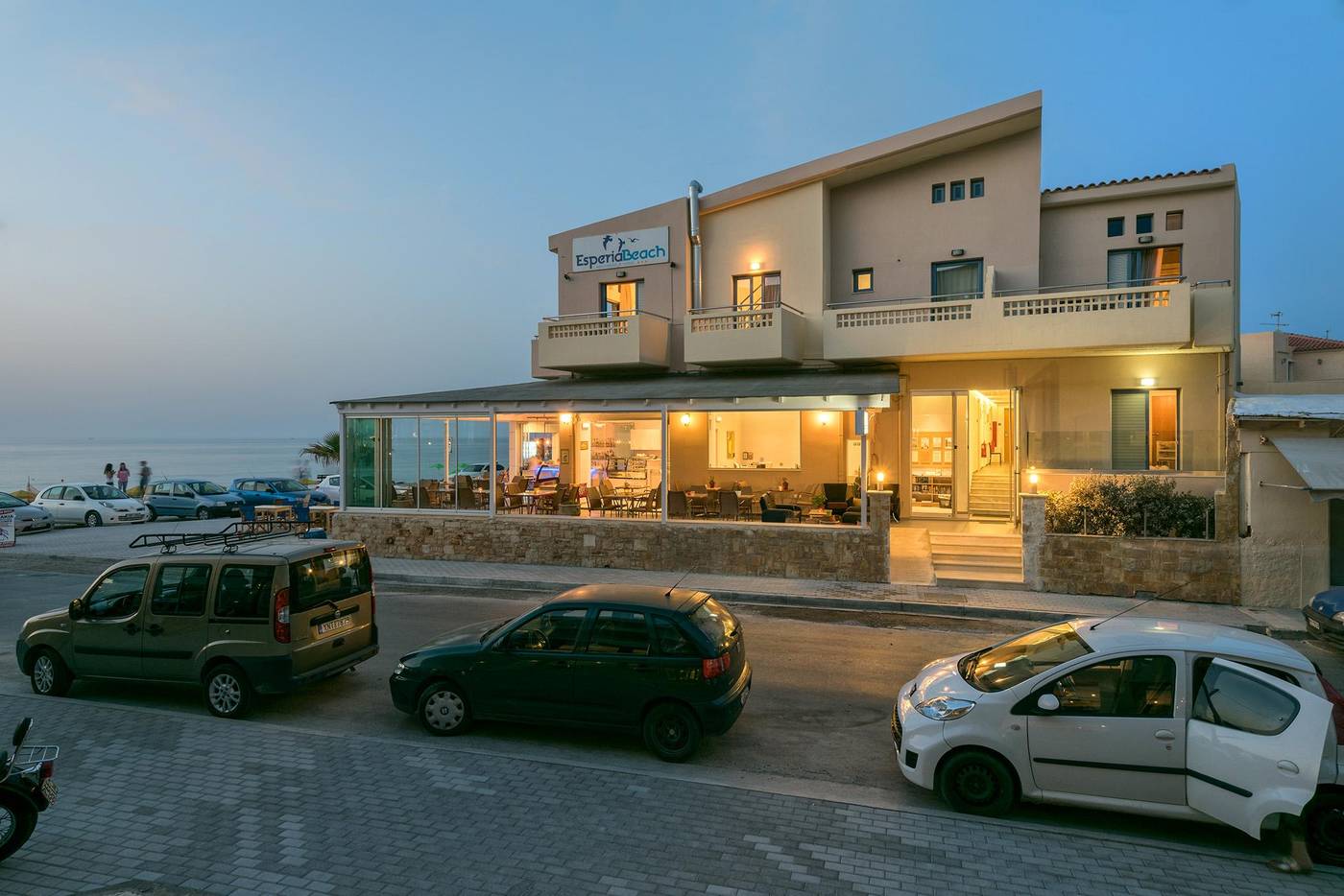 Esperia-Beach-General-view-3