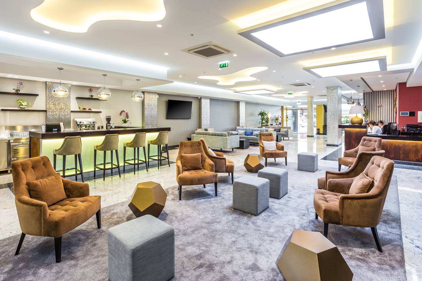 Empire-Lisbon-Hotel-Lobby-14