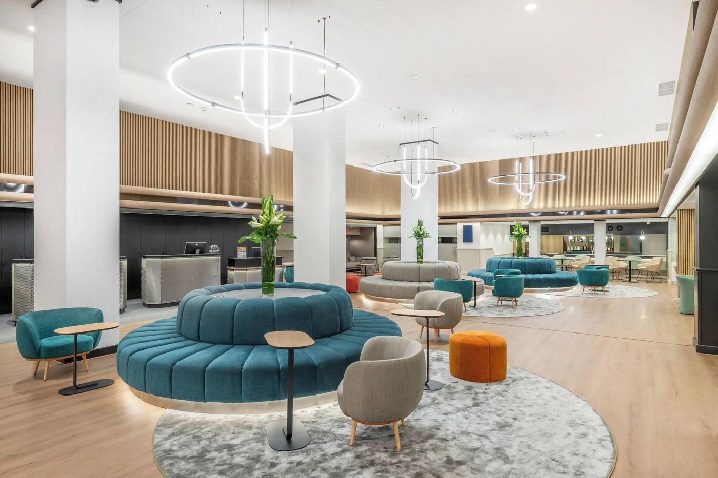 Danubius-Hotel-Hungaria-City-Center-Lobby-14