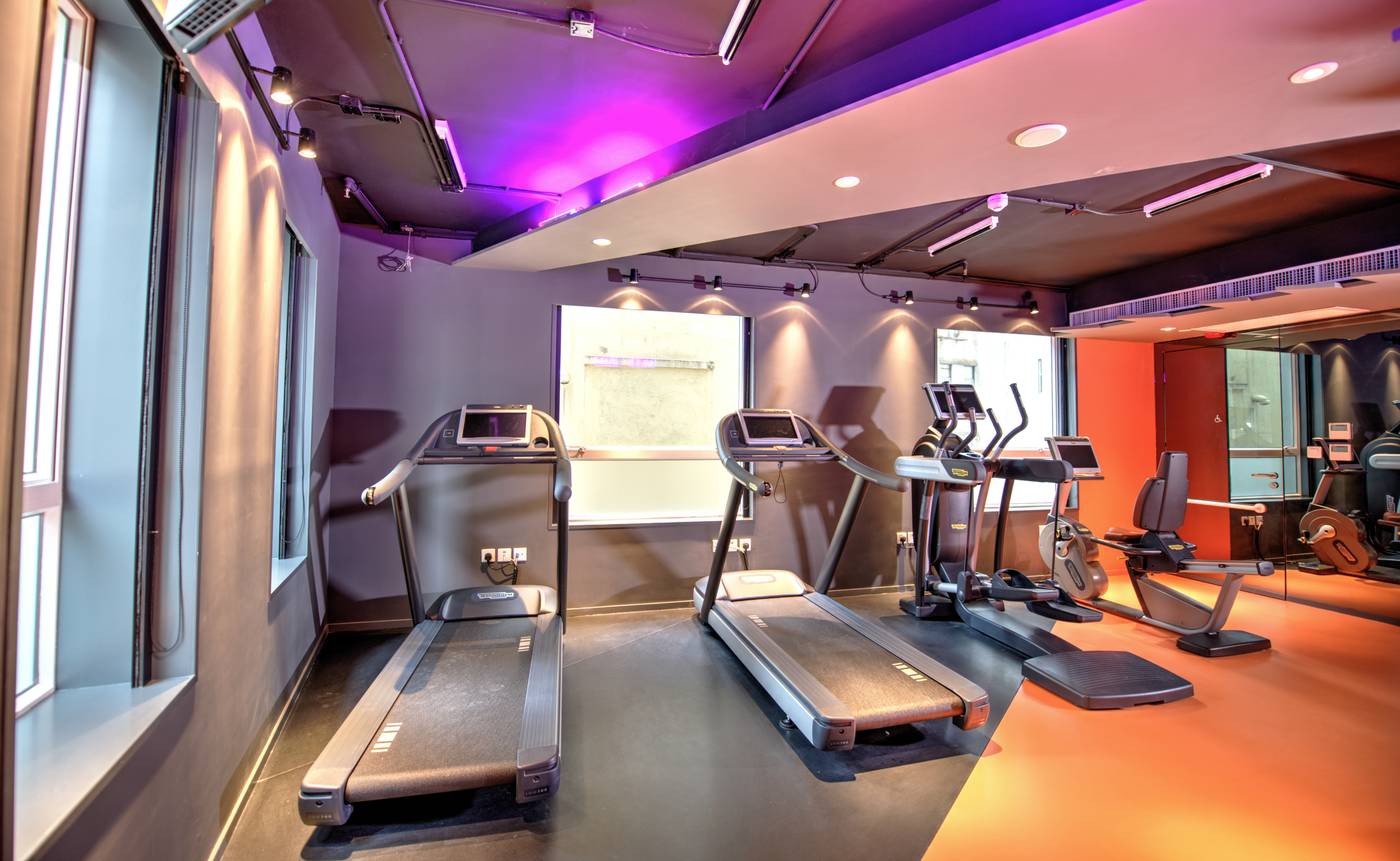 Hotel-Madera-Hollywood-Sports-and-Entertainment-10