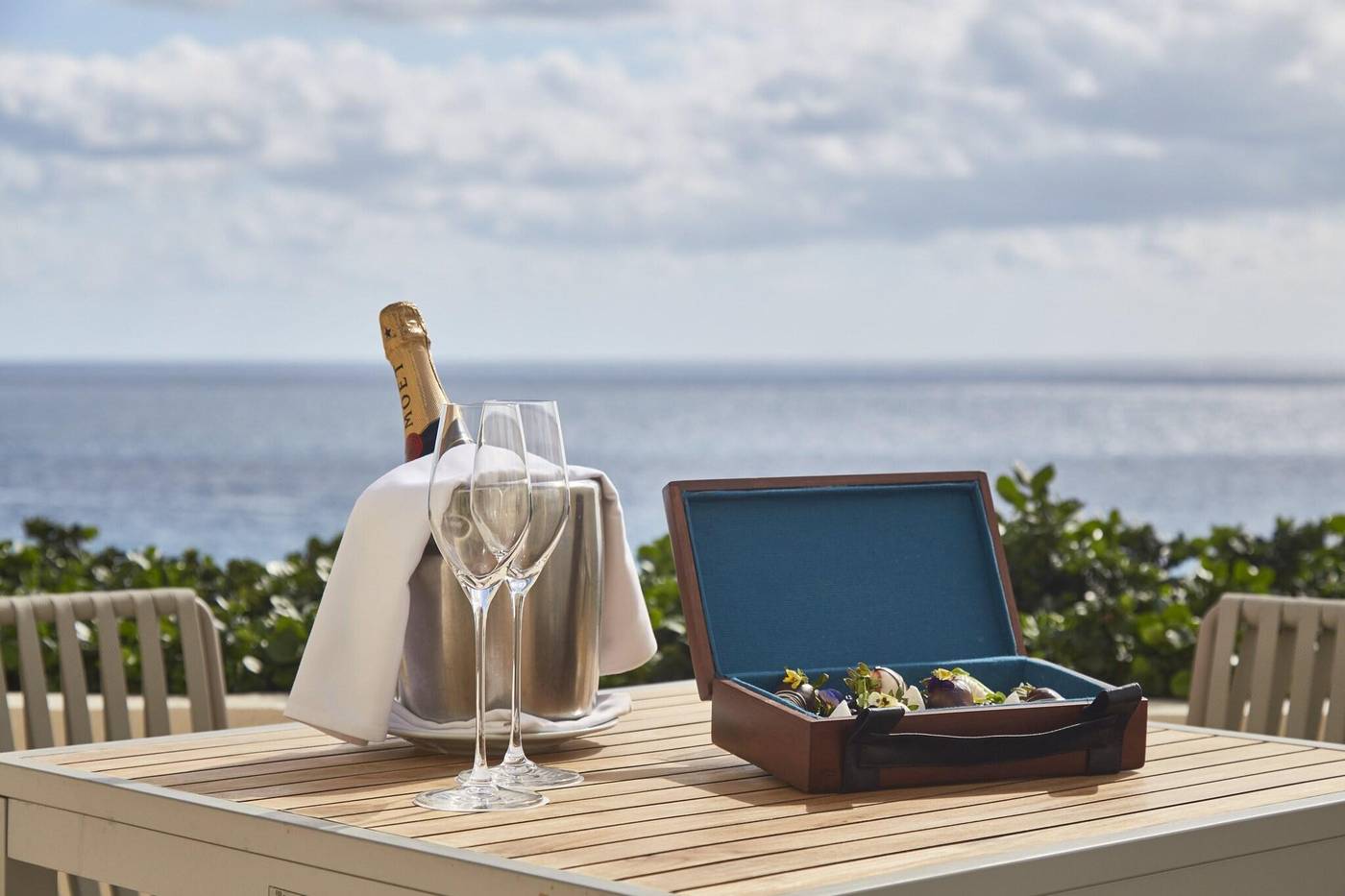 Live-Aqua-Beach-Resort-Canc----n-Beach-94