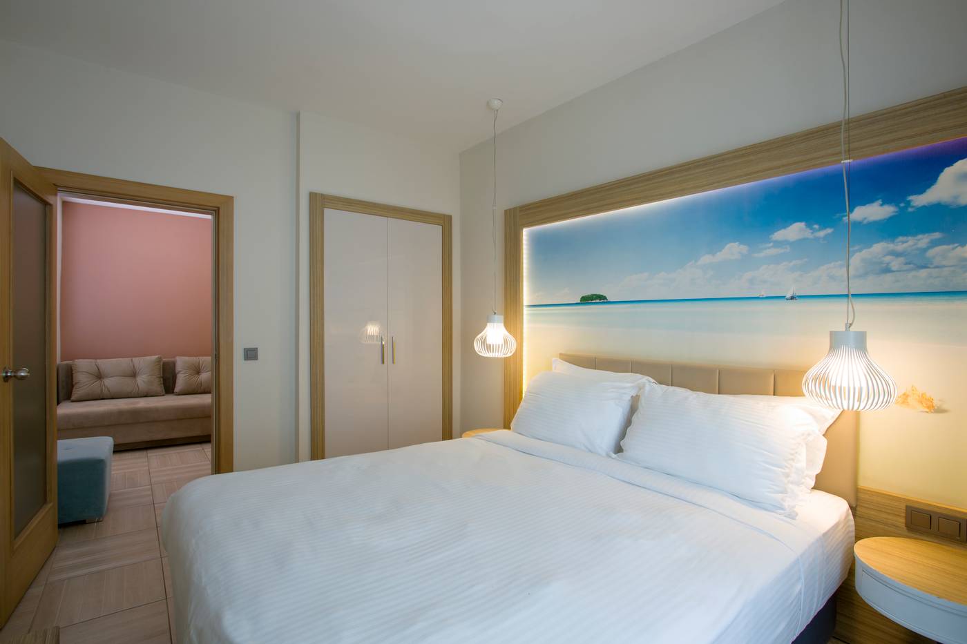 Blue-Bay-Platinum-Room-19