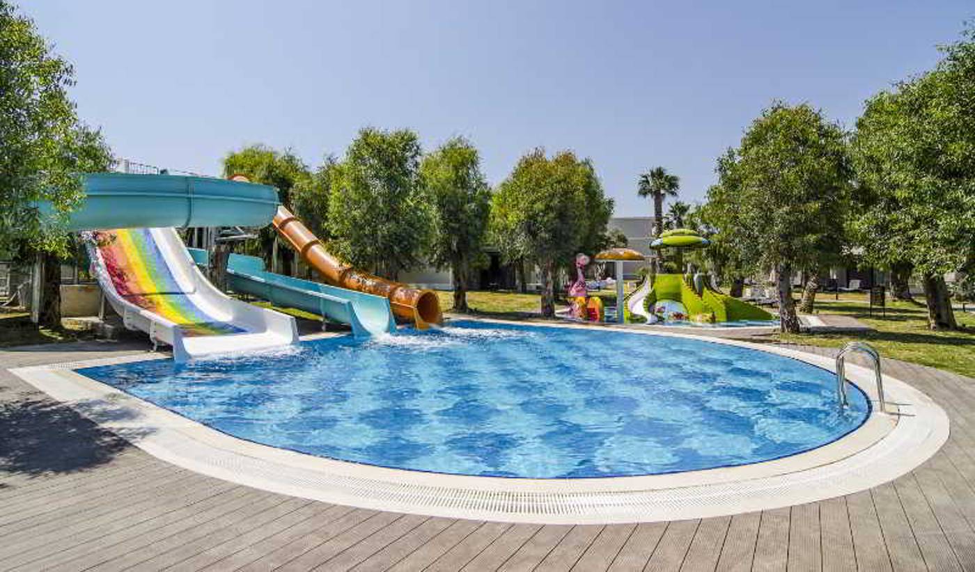 Aurum-Didyma-Spa---Beach-Resort-Pool-9