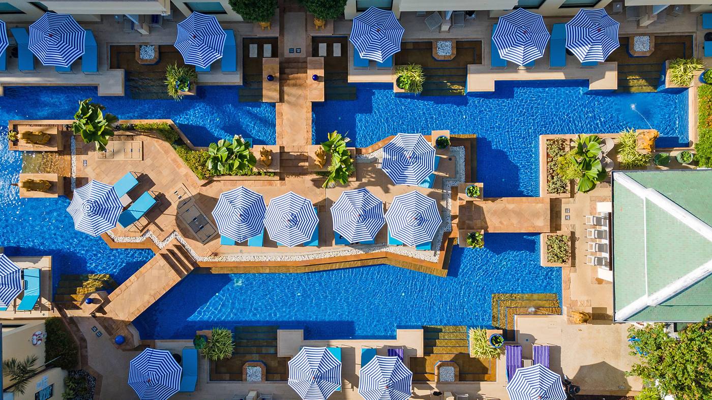 Holiday-Inn-Resort-Phuket-Patong-Pool-6