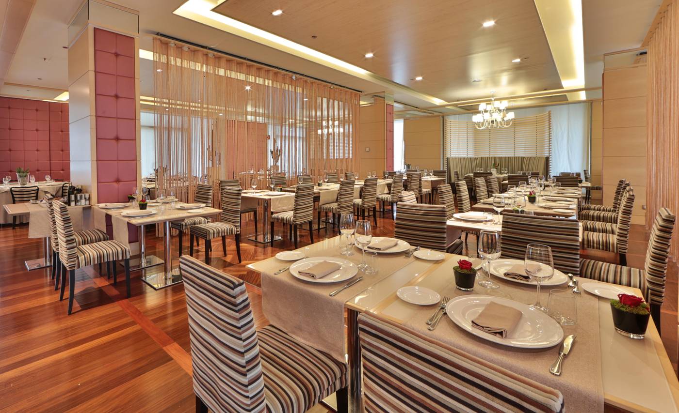 Unahotels-Expo-Fiera-Milano-Restaurant-31