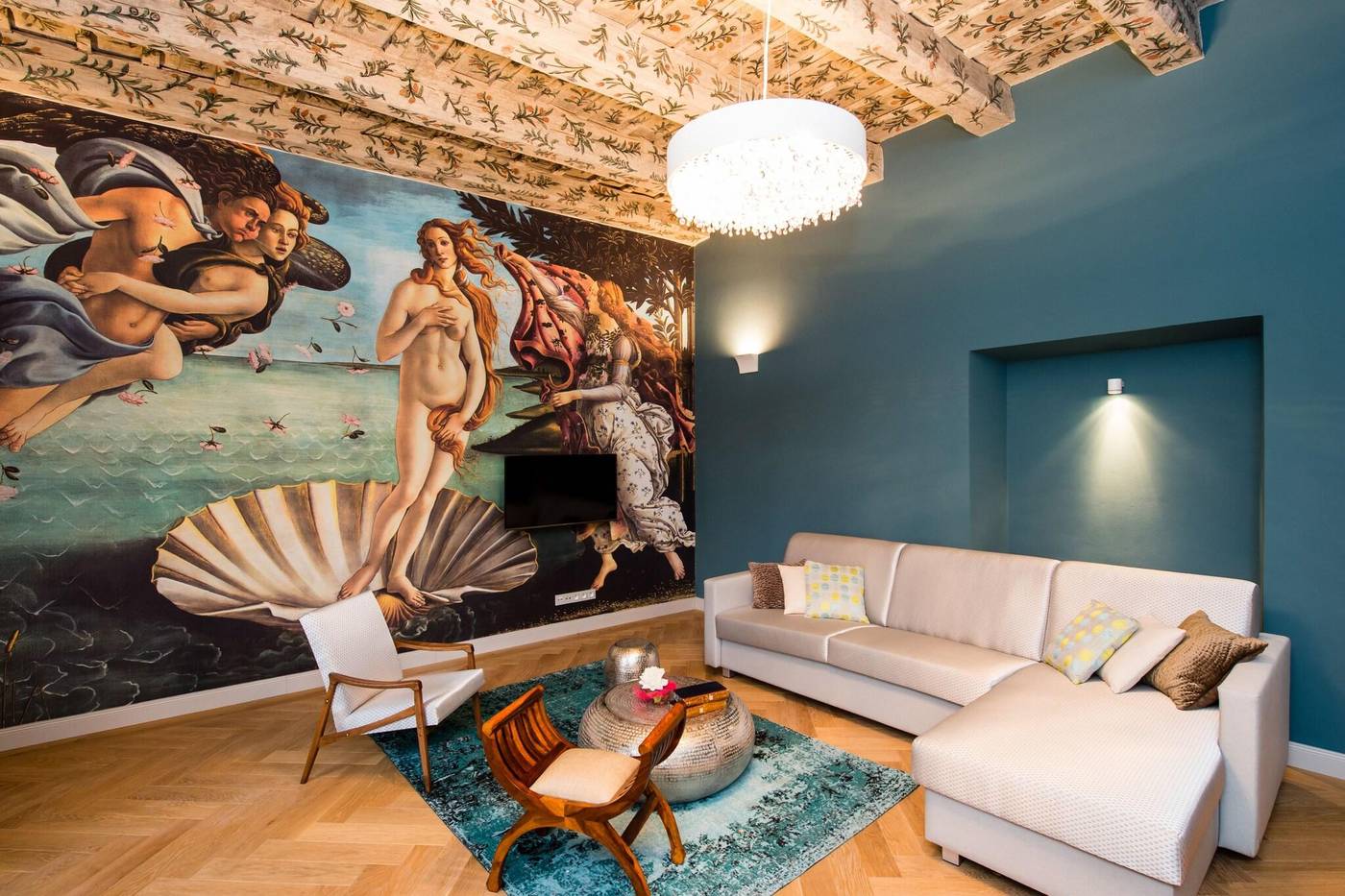 Old-Royal-Post-Hotel-Room-69