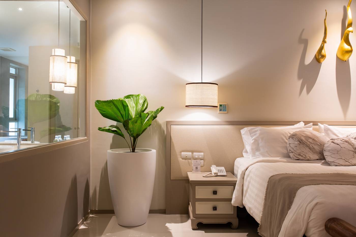 Rocky-s-Boutique-Resort--a-Veranda-Room-47