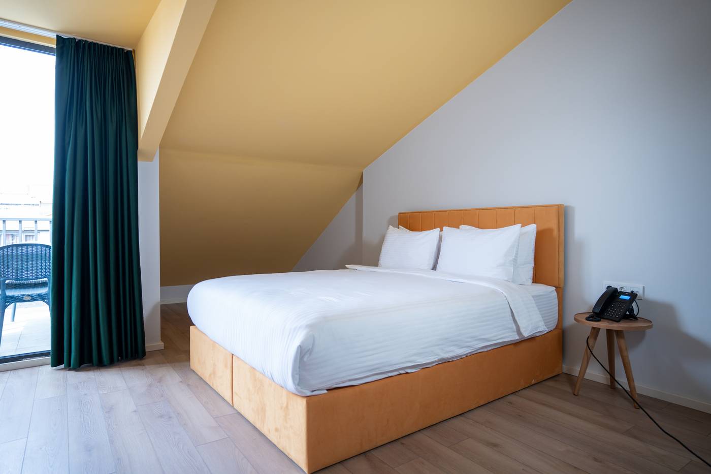 Bird-Nest-Suites-Room-39