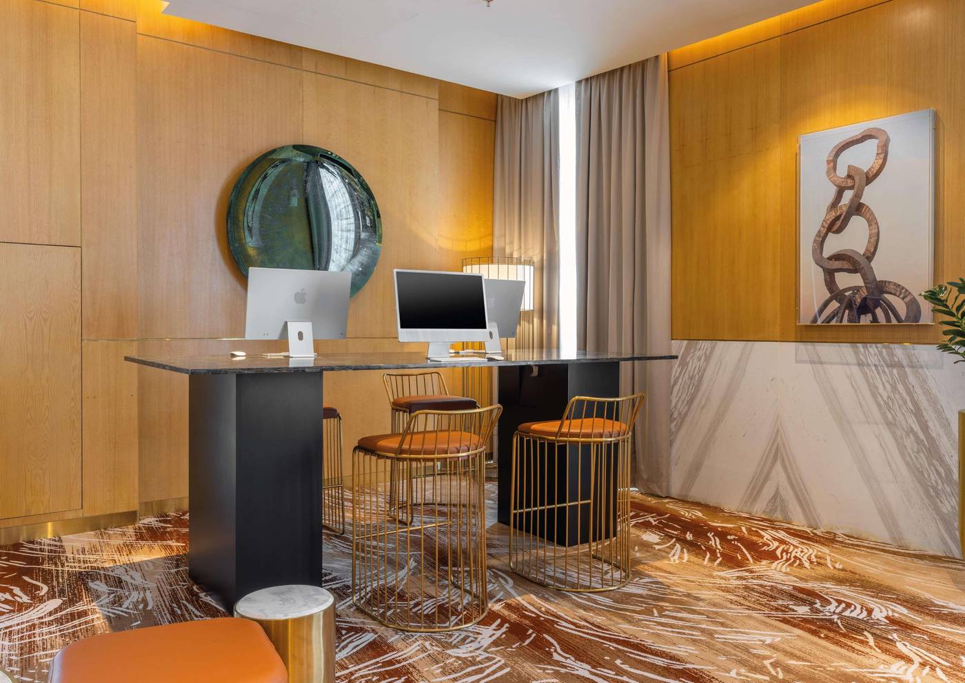 Embassy-Suites-By-Hilton-Doha-Old-Town-Conferences-2